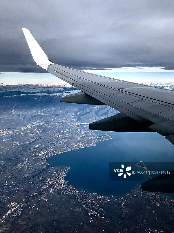 飞机环游意大利时拍摄的航拍照片图片素材