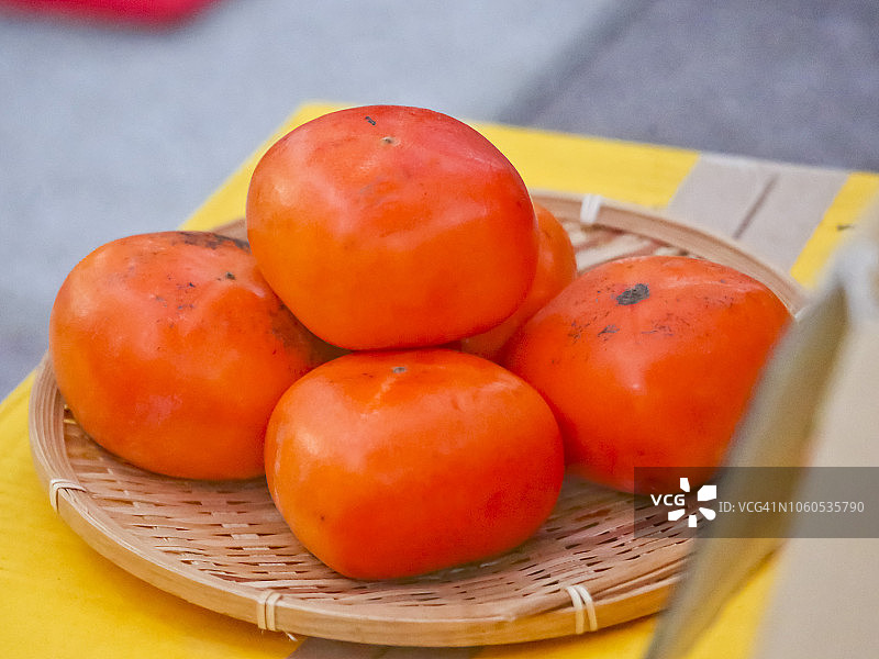 十月份成熟的无籽柿子图片素材