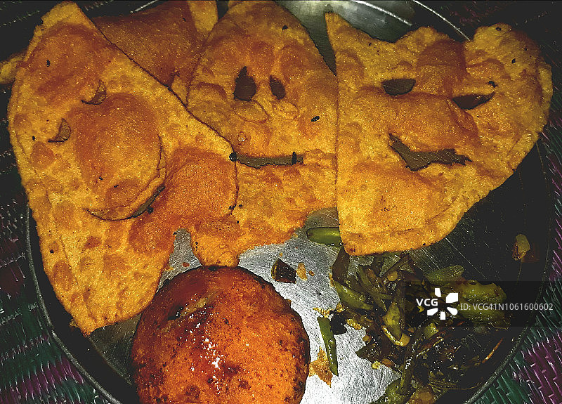 面包的趣味造型图片素材