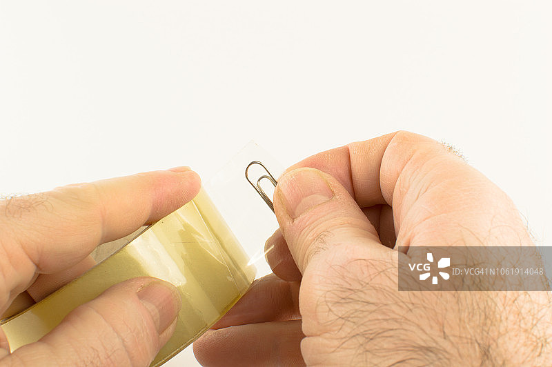 用于检测胶带起始端的夹子图片素材