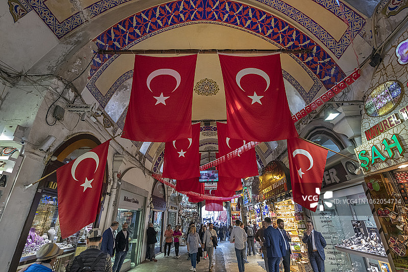土耳其伊斯坦布尔大巴扎内的共和国日装饰图片素材