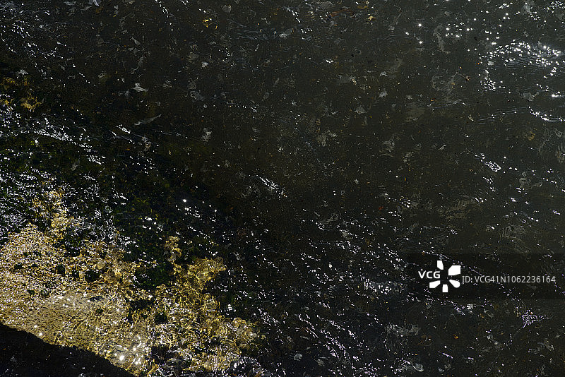 塑料海洋图片素材