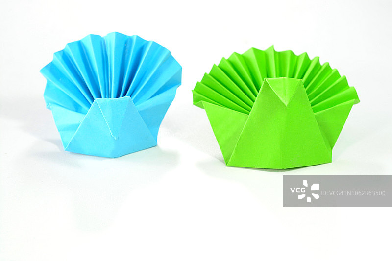 折纸孔雀图片素材