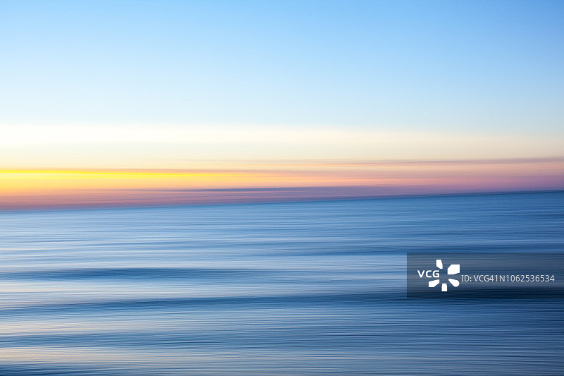 蓝色大海与天空图片素材