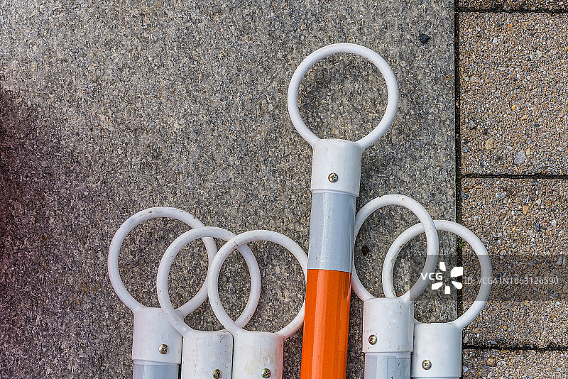 2018年5月波士顿肯尼迪绿道上的物体图片素材