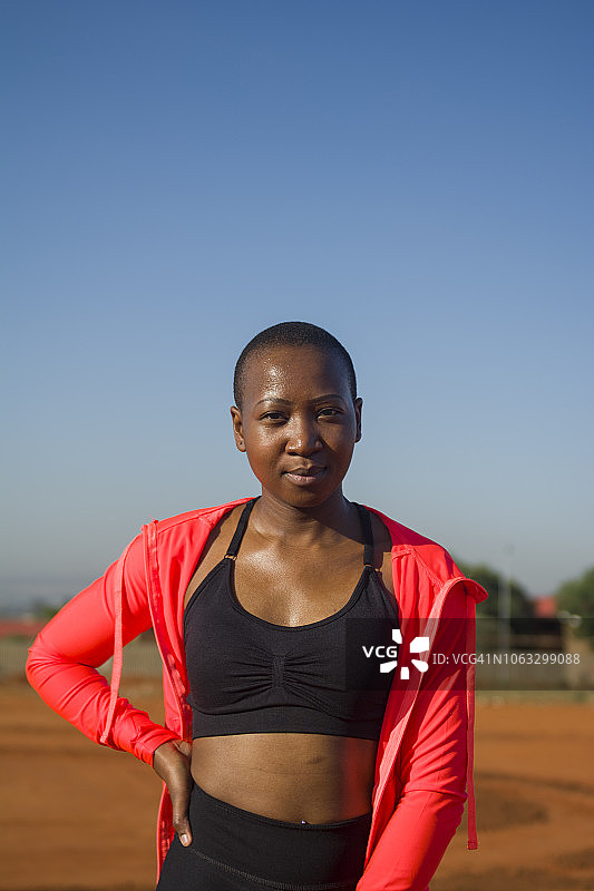 健身中的黑人女性图片素材