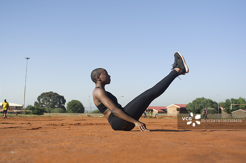 健身中的黑人女性图片素材