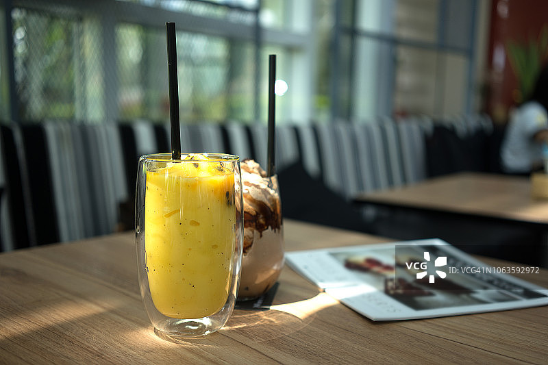 芒果冰沙饮品图片素材