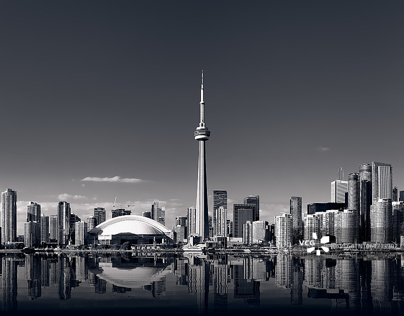 多伦多天际线与黑白CN塔图片素材
