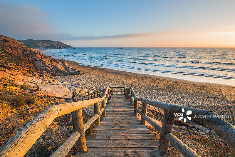 阿尔加维海滩的走道图片素材