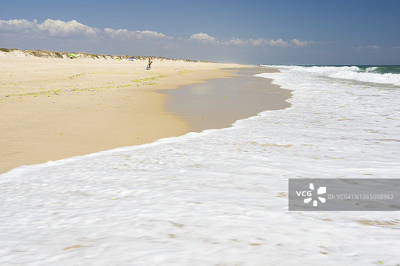 葡萄牙阿尔加维塔维拉巴里尔海滩图片素材