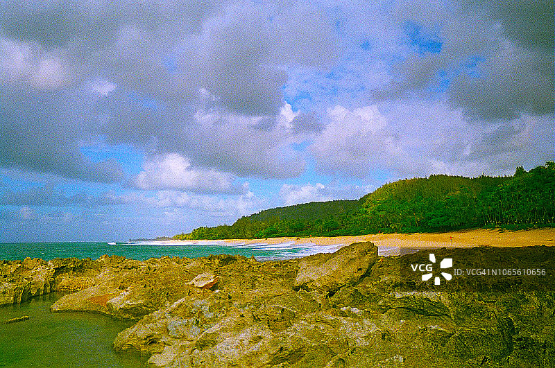 瓦胡岛北岸海滩图片素材