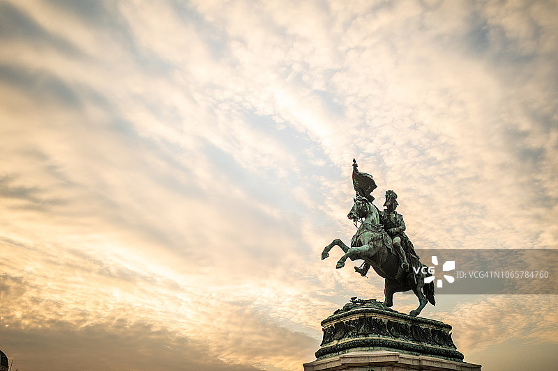 欧根亲王雕塑图片素材