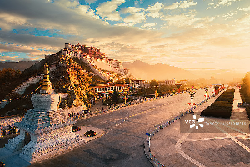 中国西藏拉萨的布达拉宫图片素材