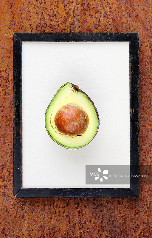 相框里的牛油果图片素材