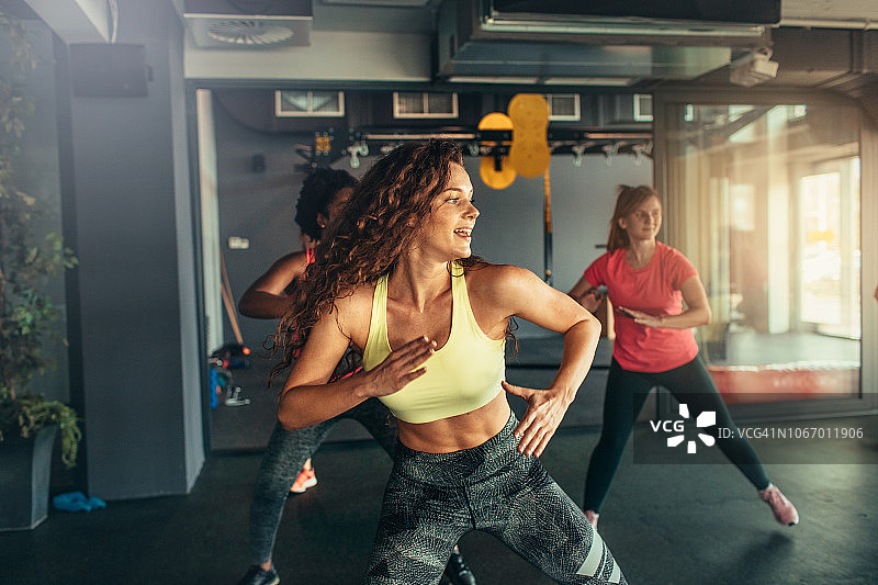 舞蹈健身图片素材