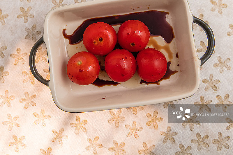 香醋橄榄油拌番茄图片素材