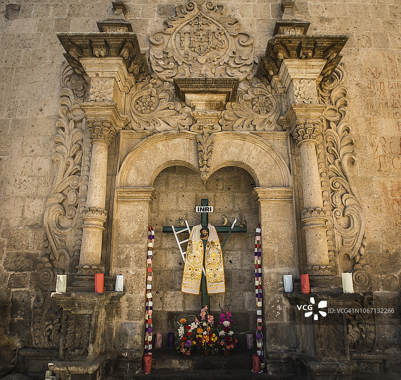 秘鲁阿雷基帕的La Compañía教堂图片素材