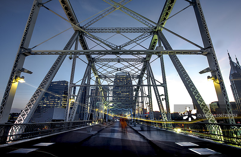 纳什维尔约翰·西根塔勒人行桥图片素材