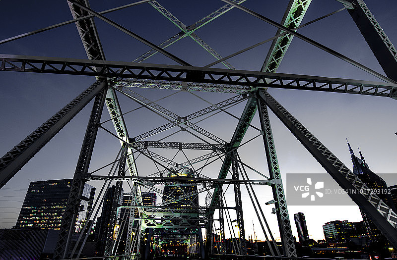 纳什维尔约翰·西根塔勒人行桥图片素材