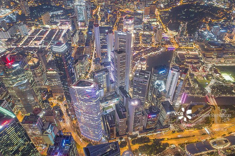 鸟瞰图新加坡天际线和滨海湾全景，码头是新加坡的经济中心，这里有新加坡中心的所有建筑图片素材