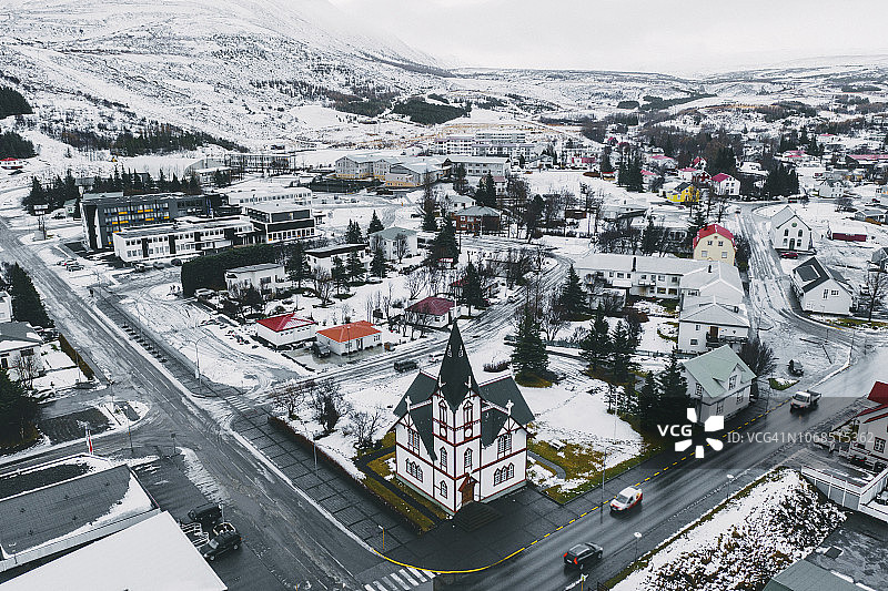 冬季胡萨维克镇的空中美景图片素材
