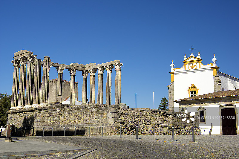 葡萄牙阿连特茹埃武拉区的罗马神庙图片素材