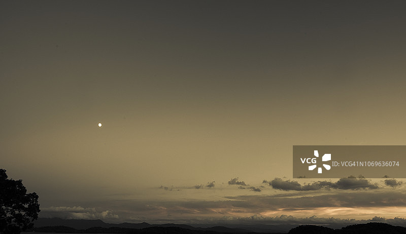 绚丽天空艺术拼贴素材图片素材