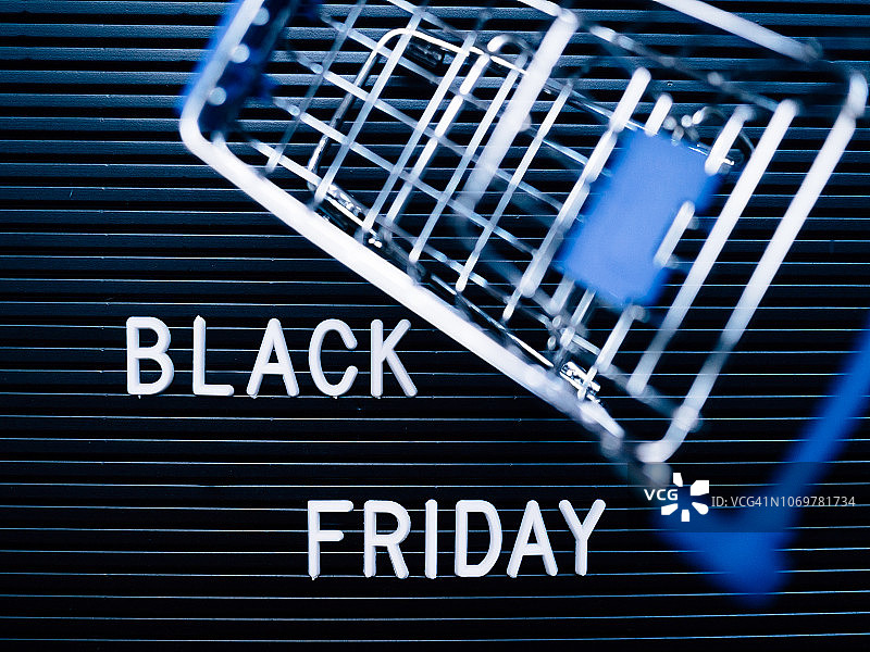 写字板：黑色星期五图片素材