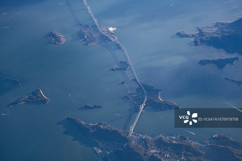 日本冈山县仓敷市濑户大桥日落航拍图片素材