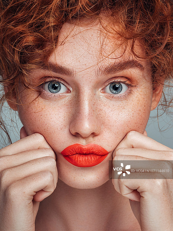 漂亮的女人图片素材