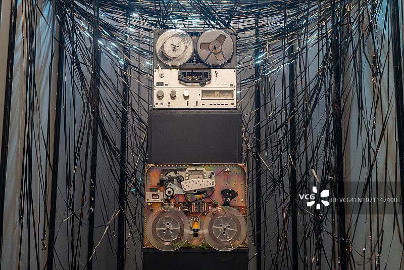 卷盘磁带 - 古老的超级计算机概念图片素材