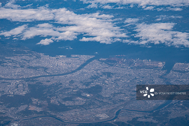 日本大分县别府湾及大分市航拍景观图片素材
