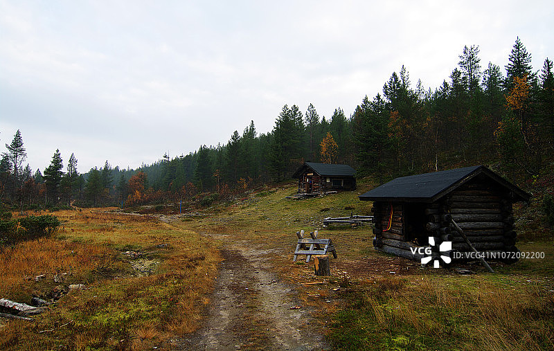 秋天的风景在鲁玛库鲁小屋图片素材
