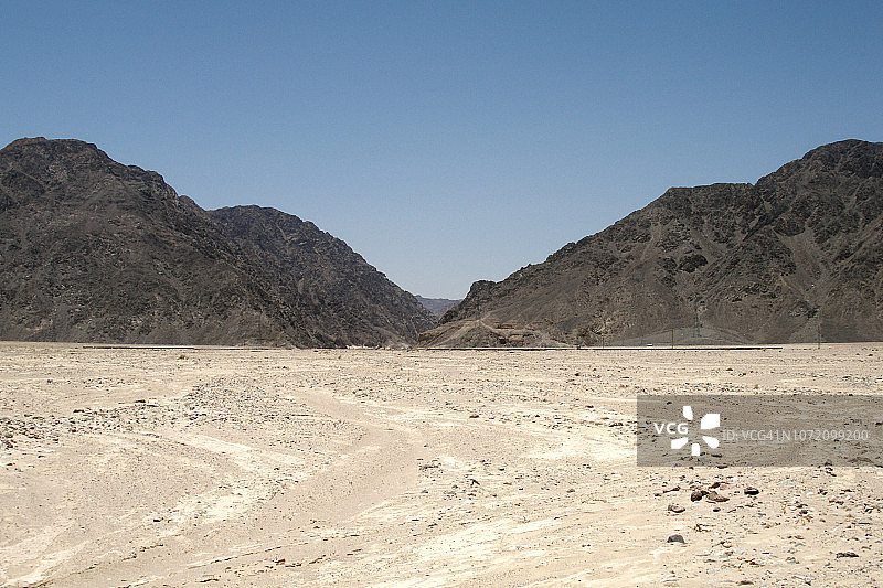 埃及西奈沙漠超凡脱俗的月球景观图片素材