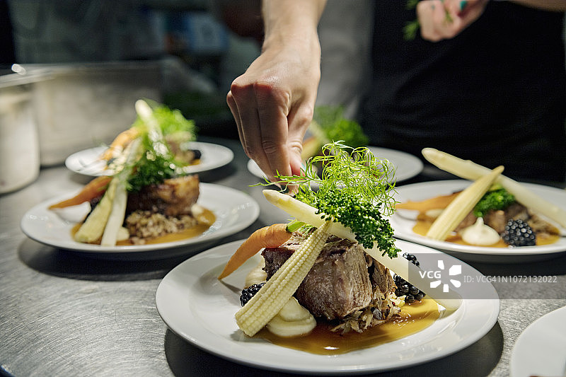 专业厨师工作场景图片素材