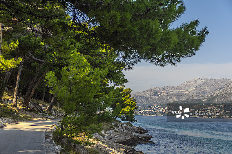 克罗地亚察夫塔特的阴凉走道图片素材