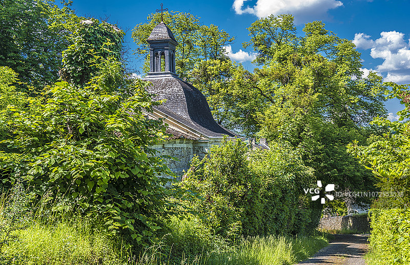法国吉伦特省韦尔德莱十字架之路图片素材