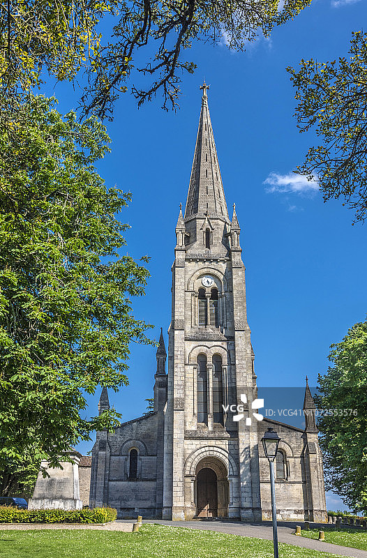法国吉伦特圣克鲁瓦迪蒙教堂图片素材