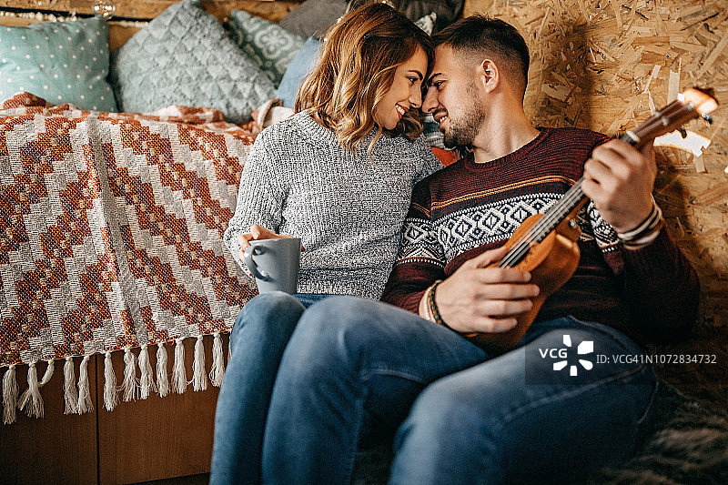 你是我的天籁之音图片素材