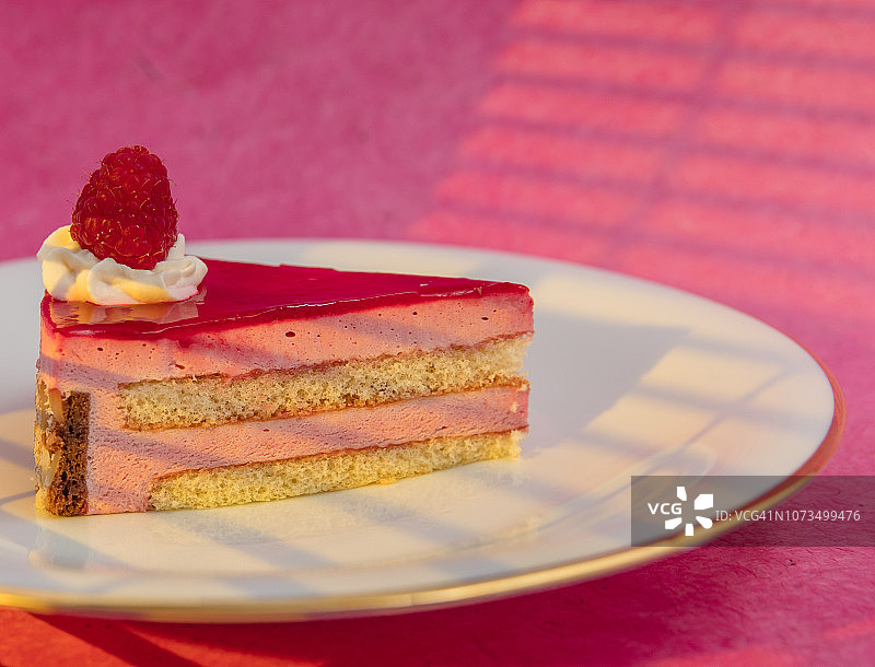 覆盆子蛋糕图片素材