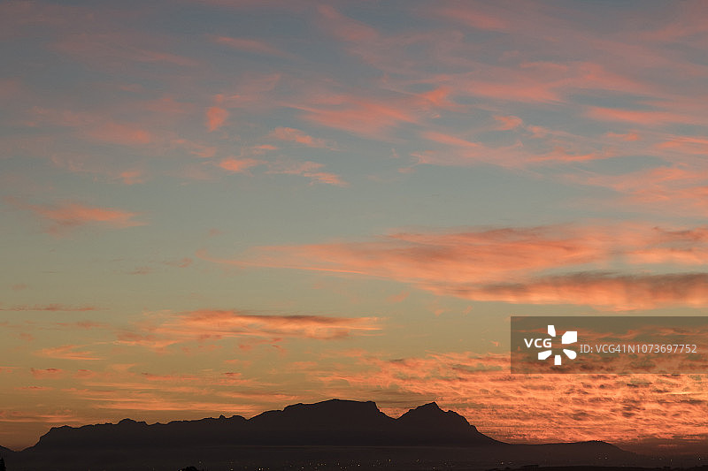 桌山日落，西开普省图片素材