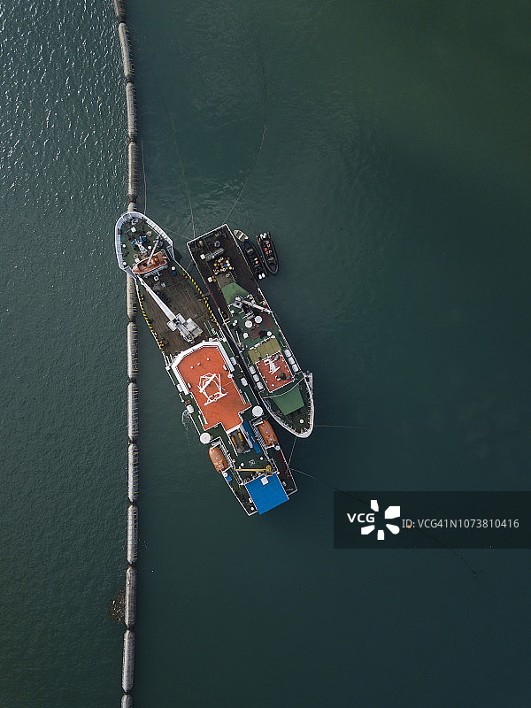 印度尼西亚巴厘岛鸟瞰：船只图片素材