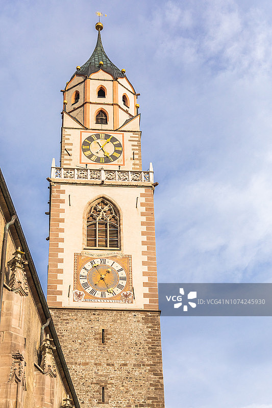 意大利梅拉诺圣尼古拉斯教堂塔楼图片素材