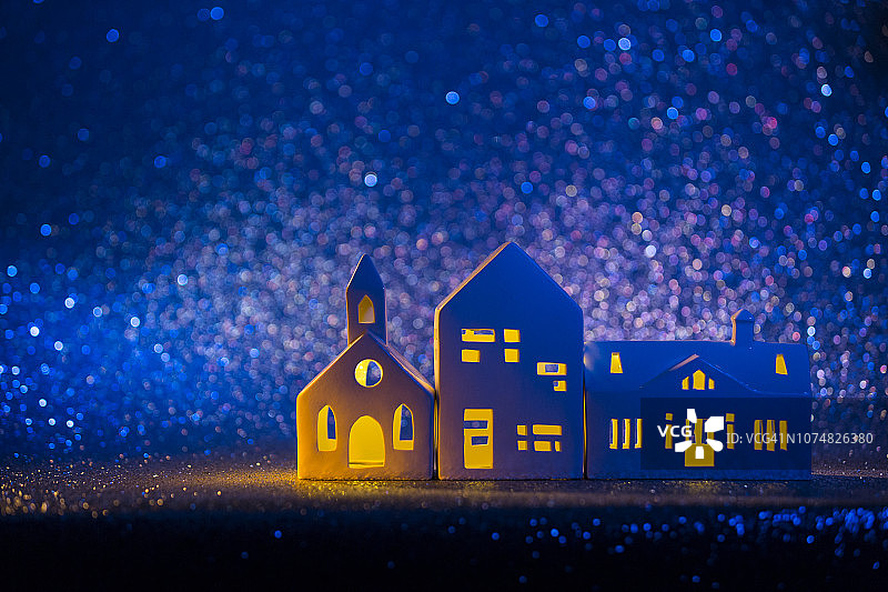 夜幕下的小镇图片素材