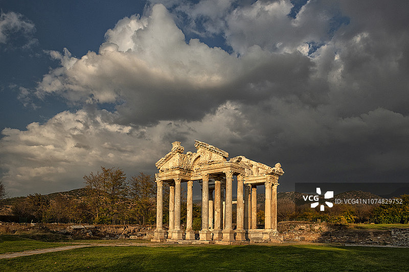 阿芙罗狄西亚四面门午后影像图片素材