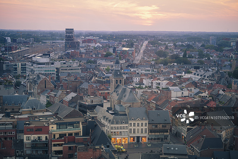 哈瑟尔特日落全景图片素材