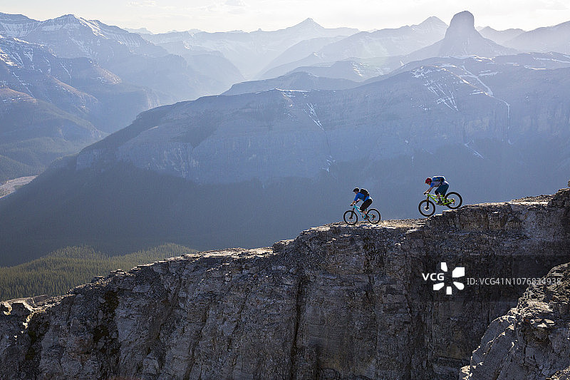 加拿大山地自行车图片素材