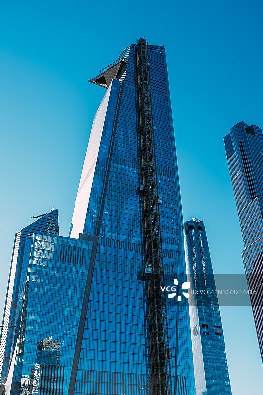 纽约市在建摩天大楼的仰视角度图片素材