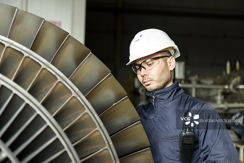 男人在工作图片素材